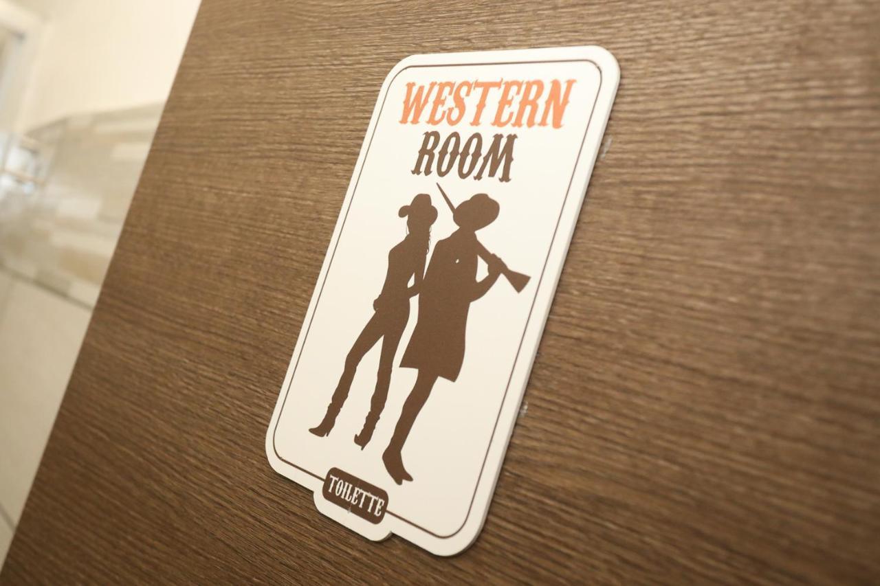 Movie Home Guesthouse Rzym Zewnętrze zdjęcie