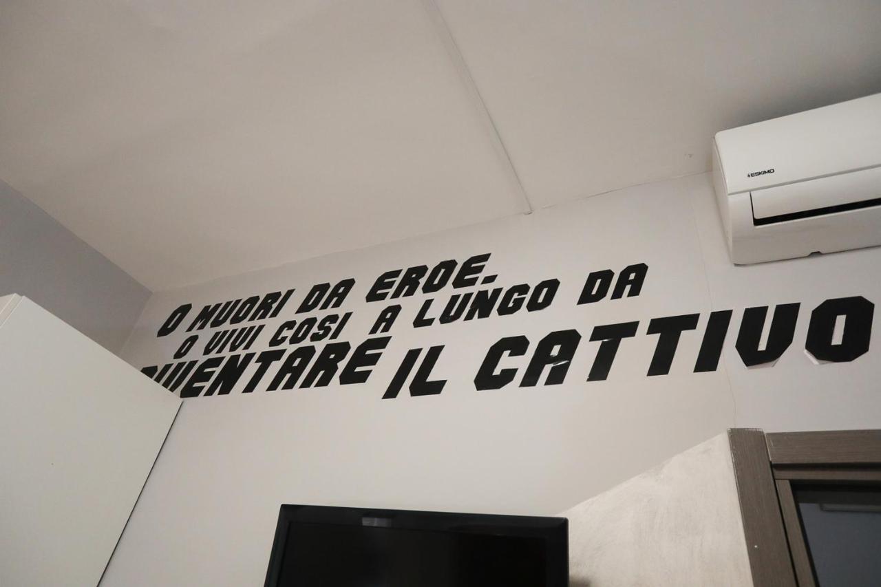 Movie Home Guesthouse Rzym Zewnętrze zdjęcie